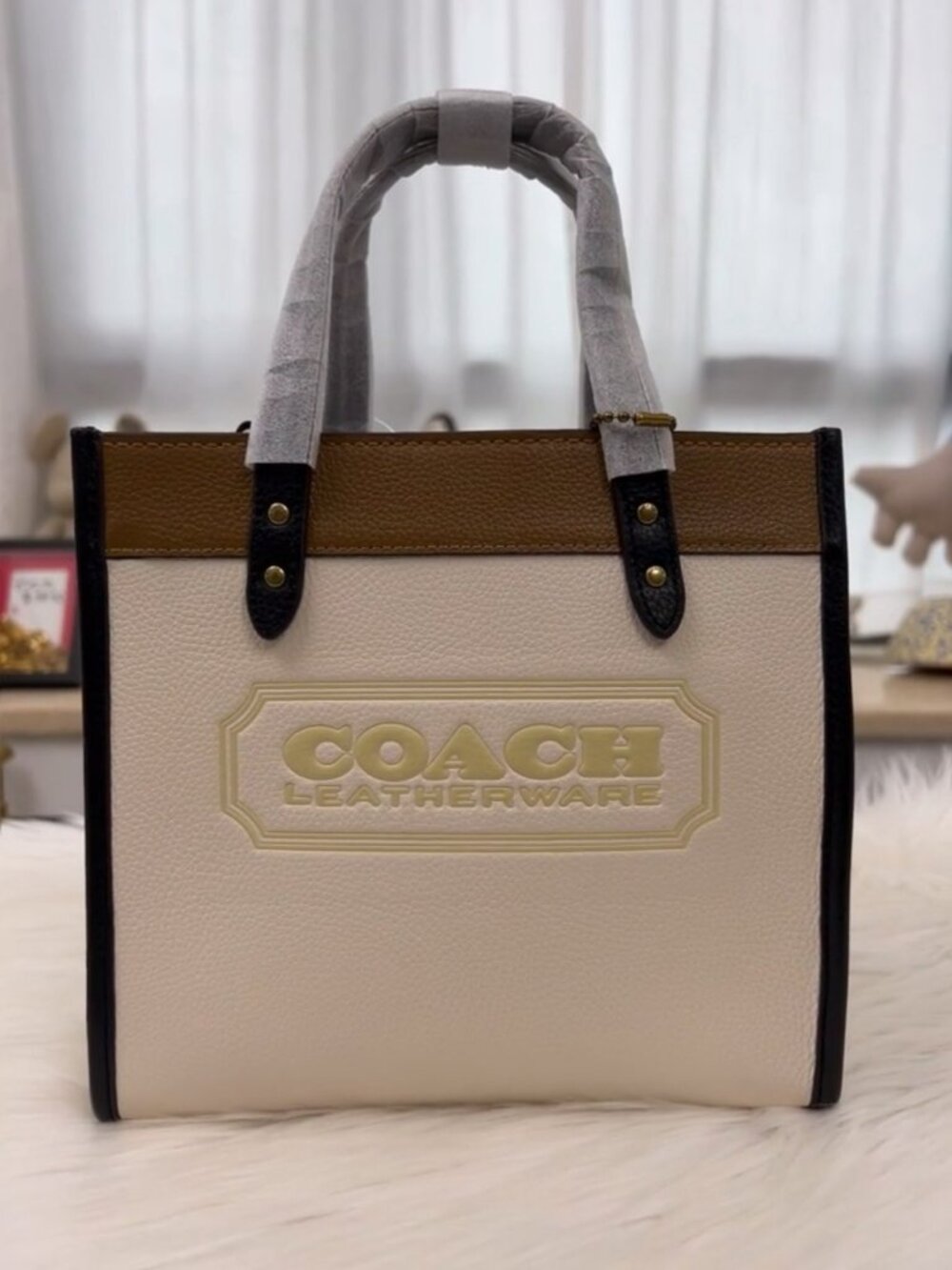 Coach Field Tote Handbag.